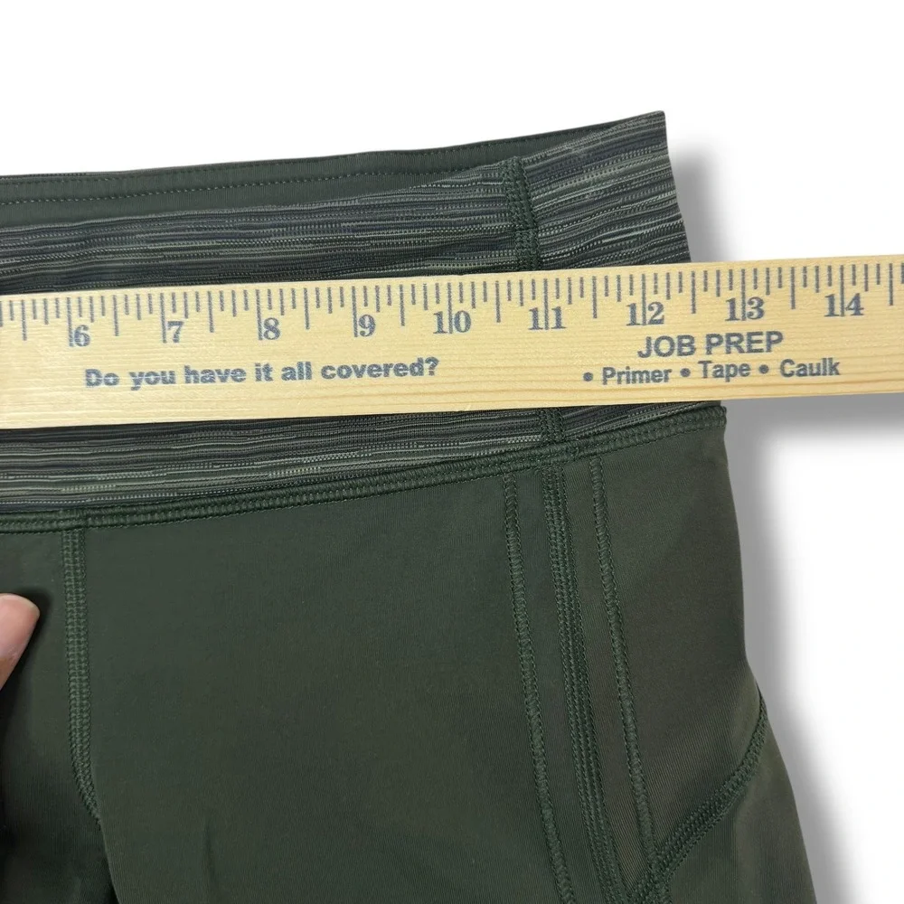Lululemon Green‎ Cropped Yoga Pants Women's Size 6 Athletic Leggings
